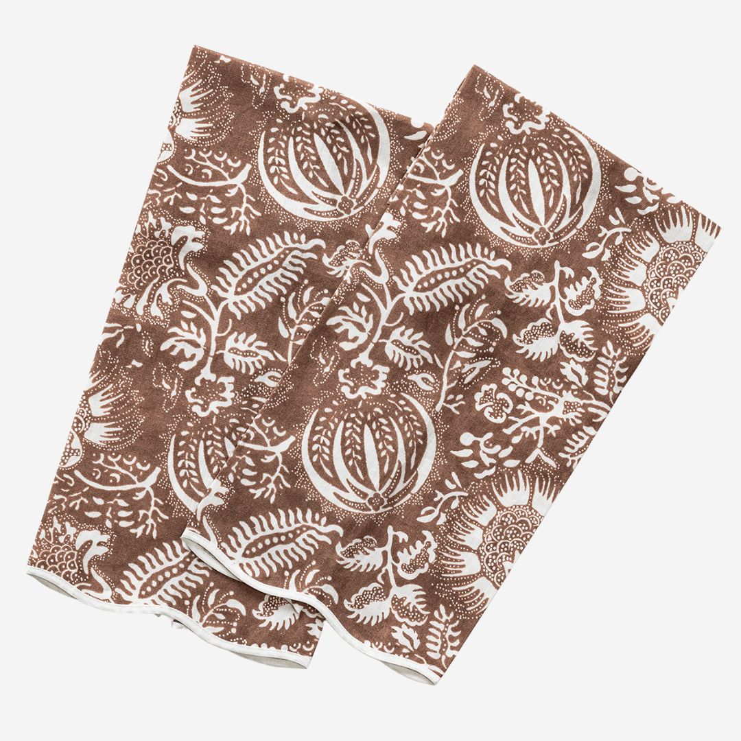 Matouk Granada Guest Towels, COLOR: Chestnut, PRODUCT: Set of 2 Guest Towels—20 x 26