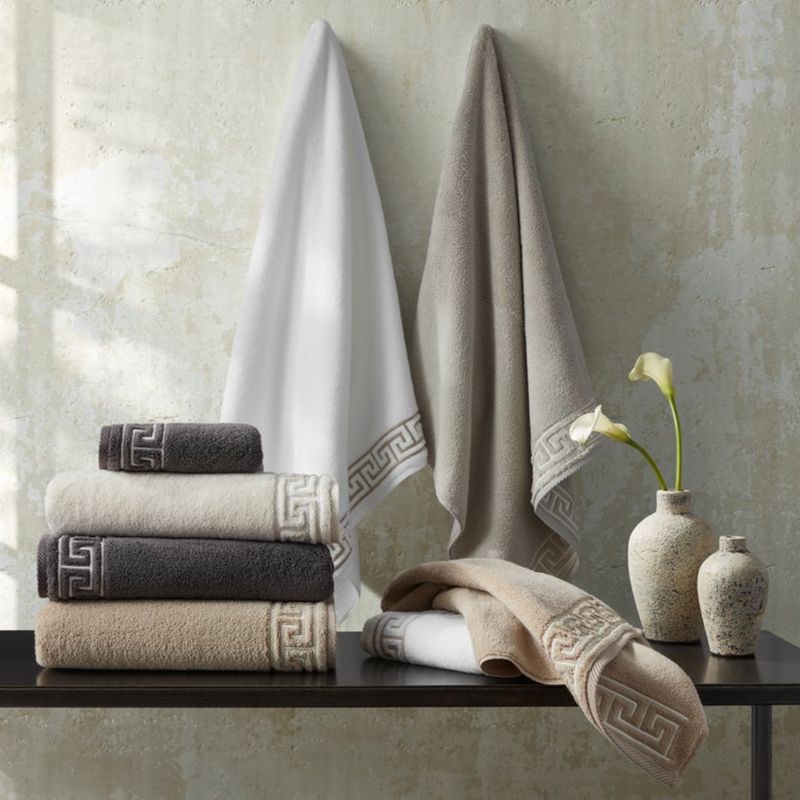 Matouk Adelphi Bath Towels