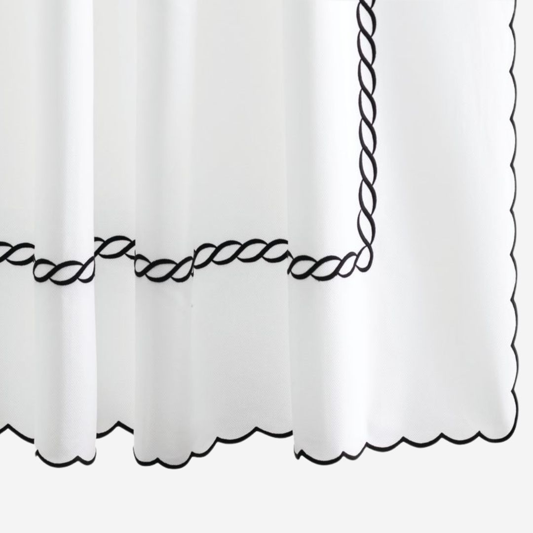 Matouk Classic Chain Scallop Shower Curtain, COLOR: Black