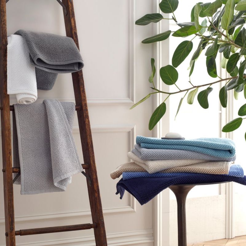 Matouk Reverie Bath Rug