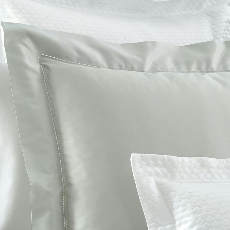 Matouk Nocturne Hemstitch Bed Style
