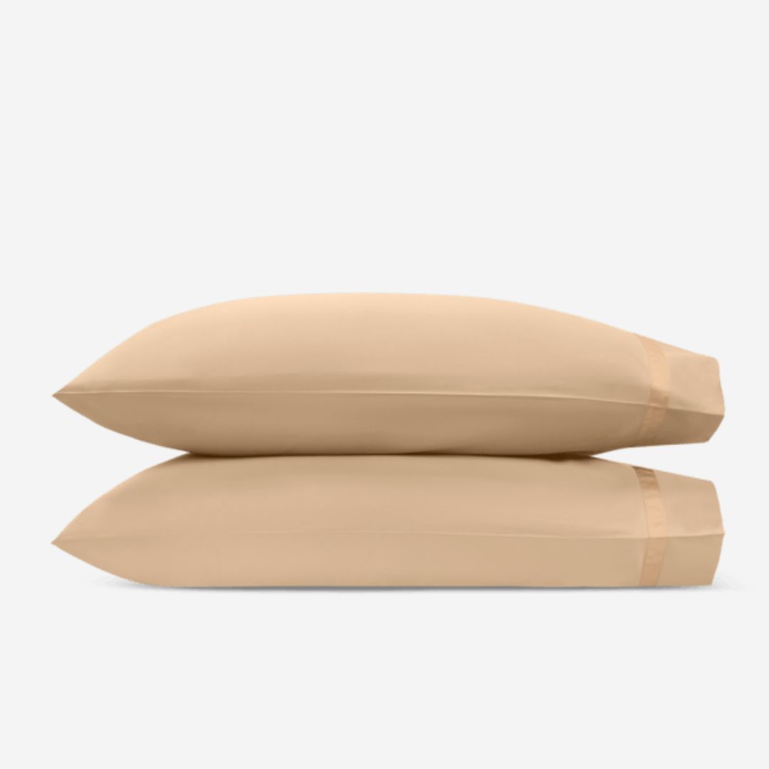 Matouk Nocturne Bed Style—Subtle Neutrals, COLOR: Ambrosia, PRODUCT: Pillowcase Pair—Standard