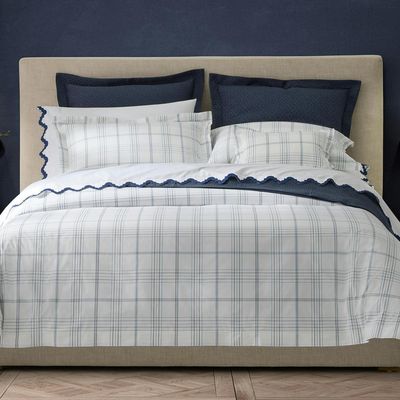 Matouk August Plaid Bed Style