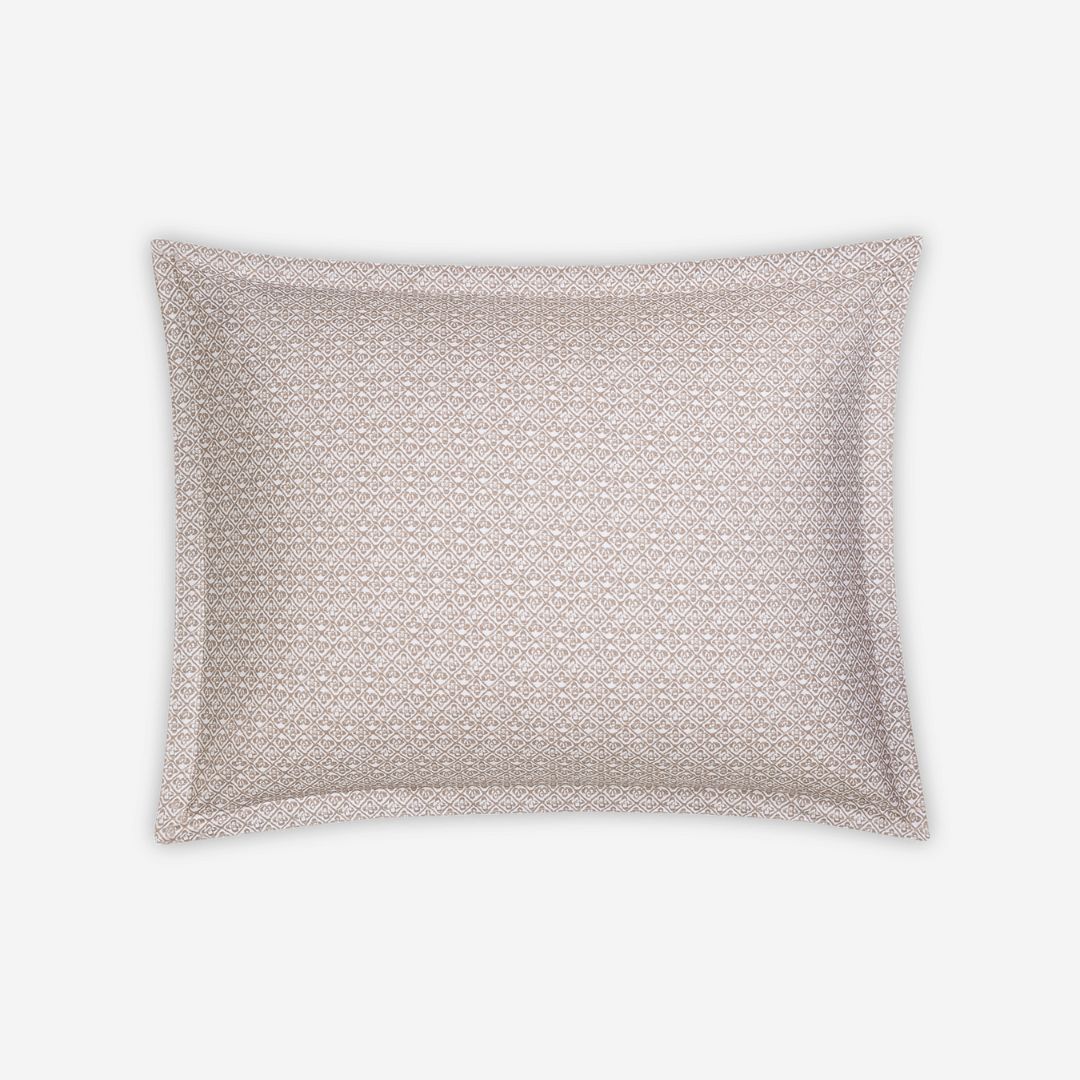 Matouk Catarina Bed Style, COLOR: Dune, PRODUCT: Sham—Standard