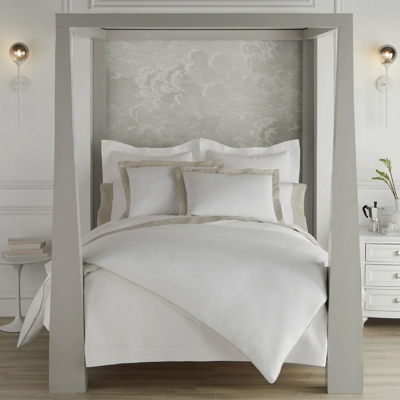 Peacock Alley Mandalay Cuff Bed Style