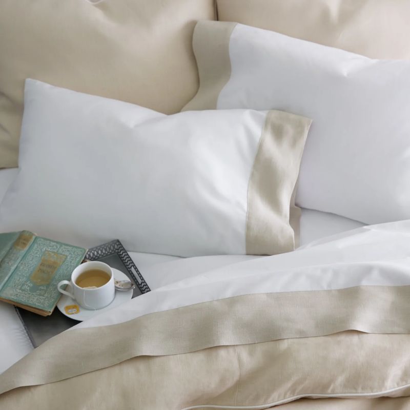 Peacock Alley Mandalay Cuff Bed Style