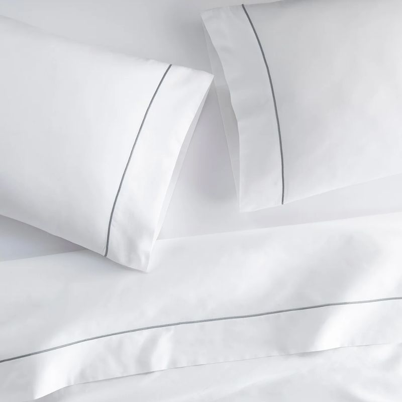 Peacock Alley Soprano II Bed Style