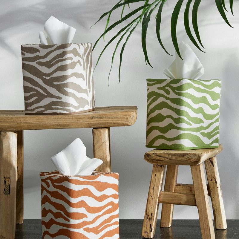 Matouk Regine Linen Tissue Box Cover