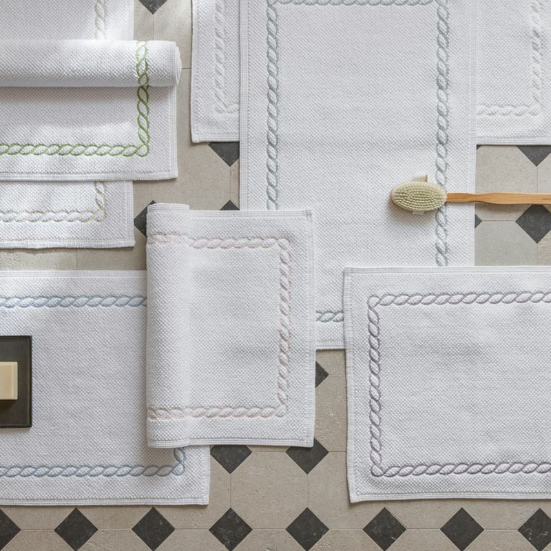 Matouk Classic Chain Small Bath Rug