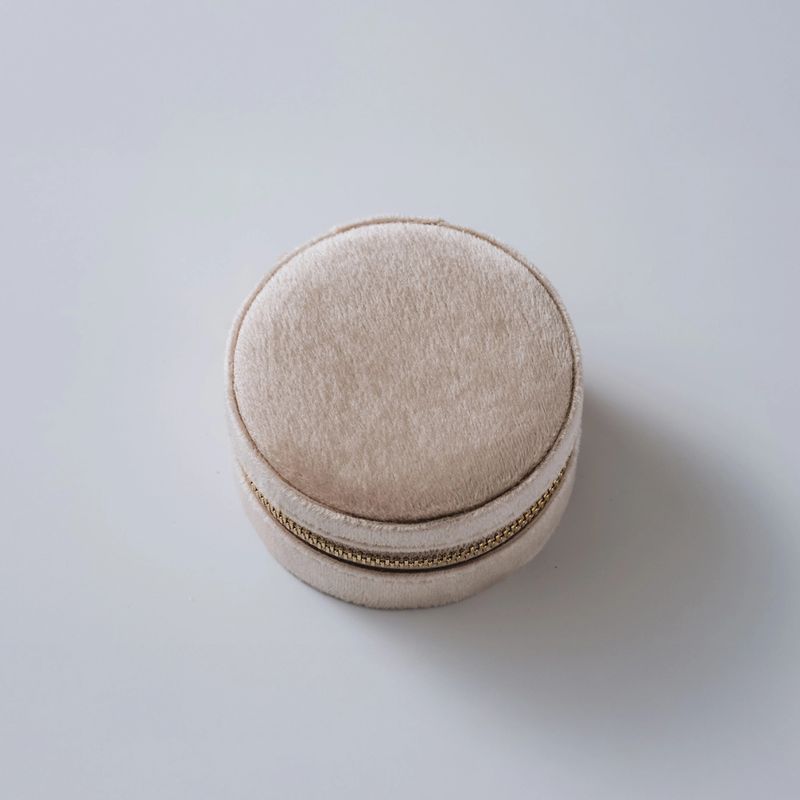 Bewell Round Velvet Jewelry Box