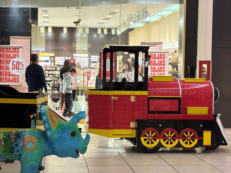 ⁠Dino Tren