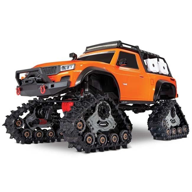 TRX-82234-4-ORNG Traxxas TRX-4 Equipped with TRAXX and Clip-Less Body (Orange)