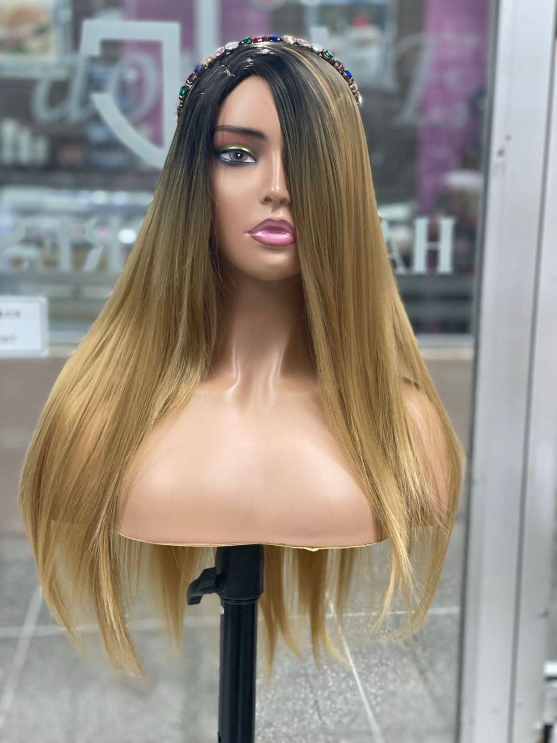 Lily - WL9161 - Straight Synthetic Wig - R4/27 (L)