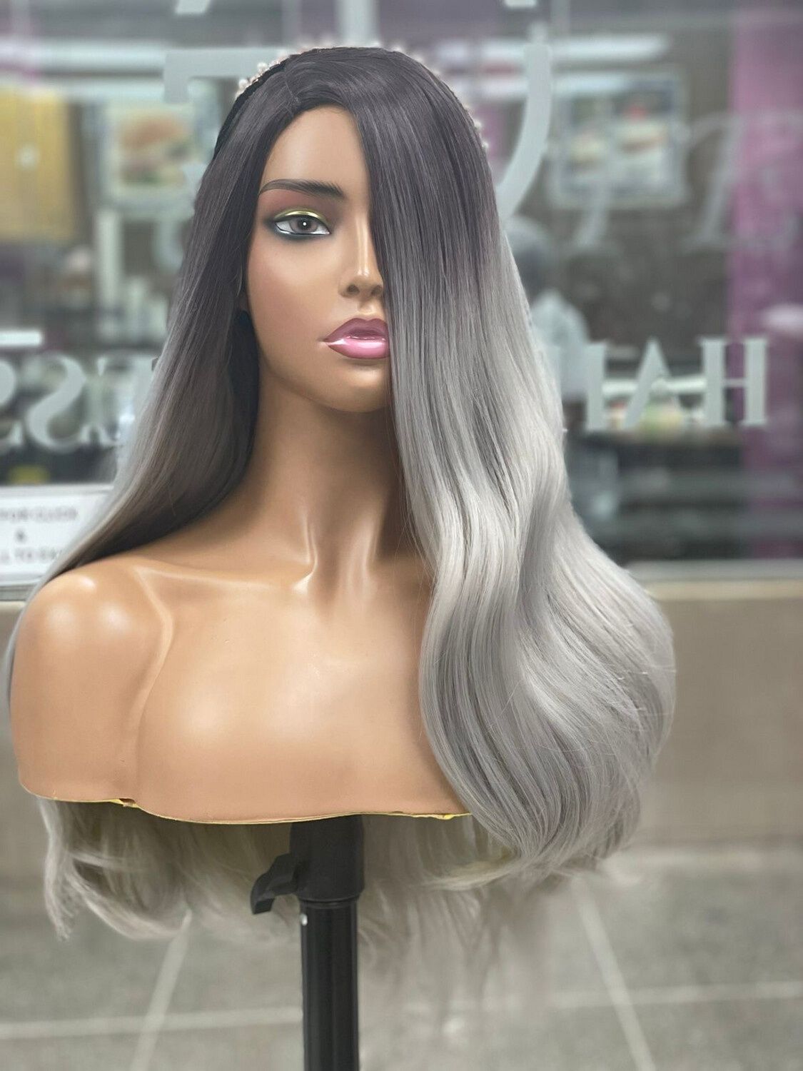 Luna - Straight Synthetic Wig - 1B/Grey (L)