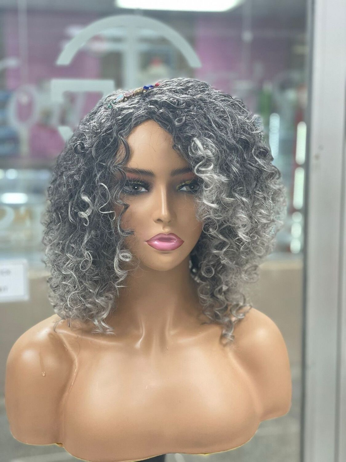 Ruby - WS707 - Curly Synthetic Wig - R2/0906 (S)