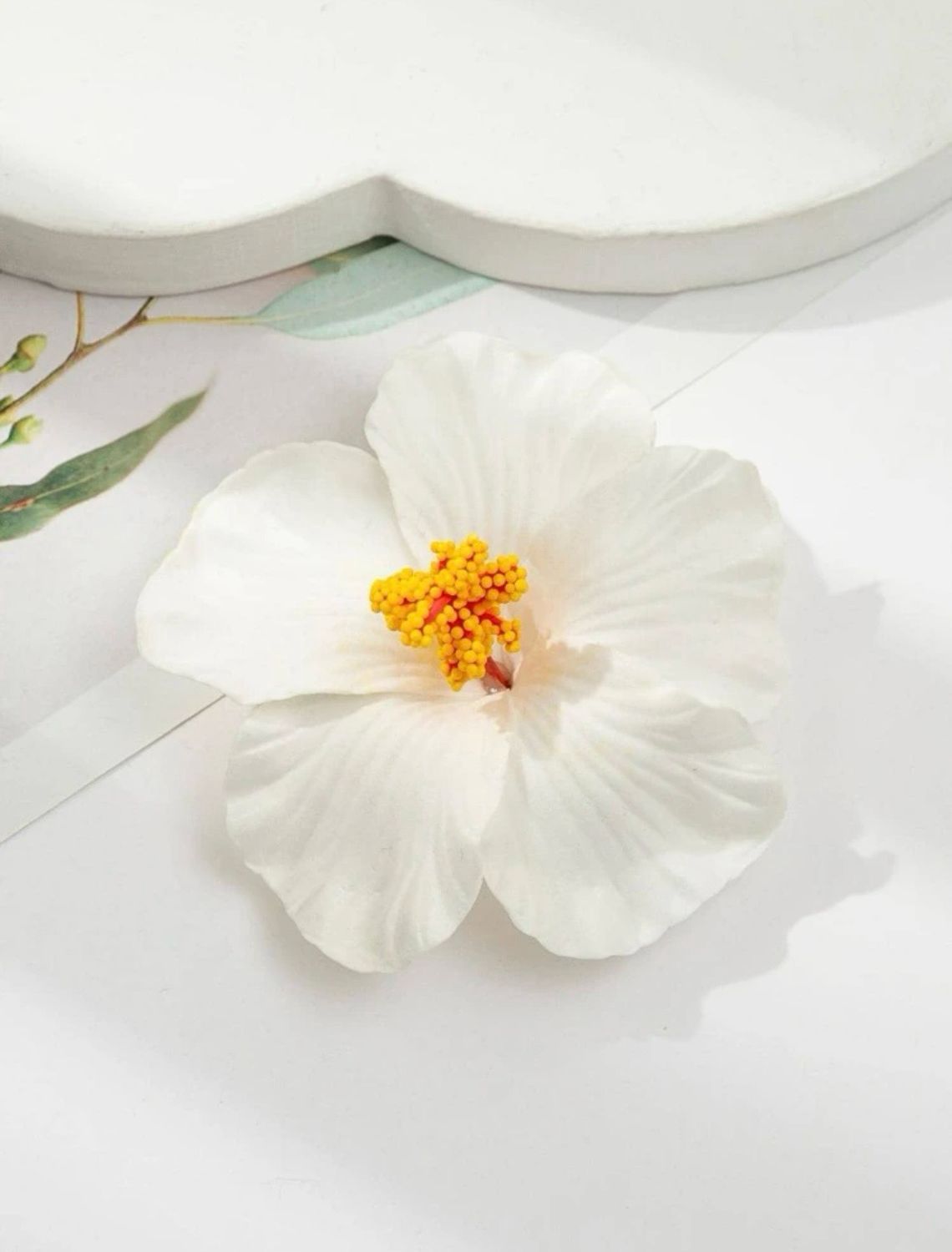 Hair Clip - Floral (White)