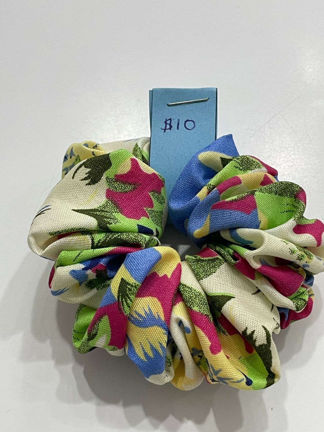 Emily&#39;s Designs - Scrunchie S2