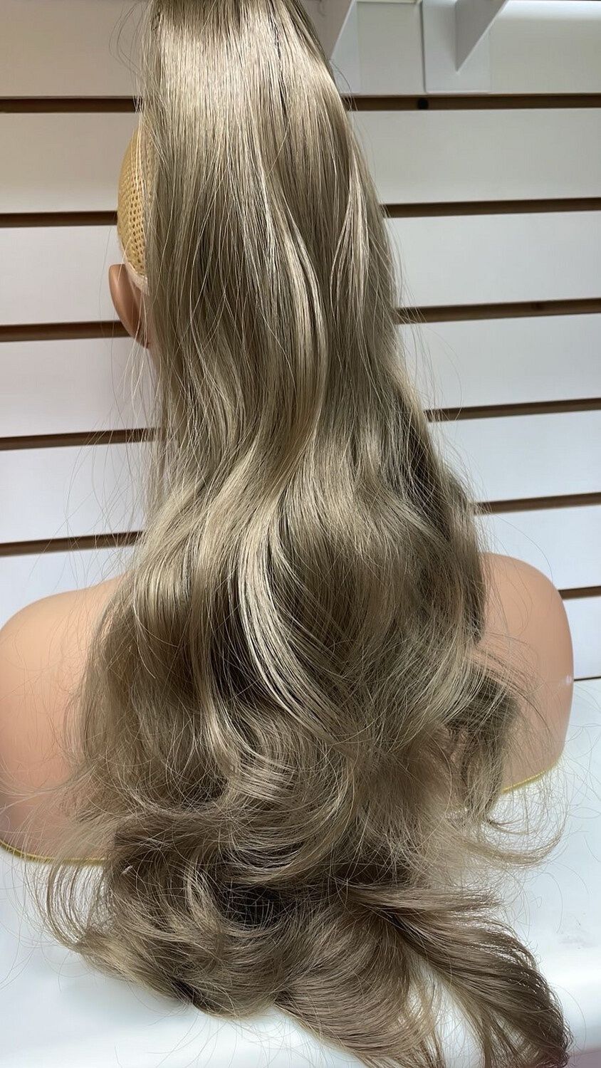 Synthetic Ponytail (Clip) - #18