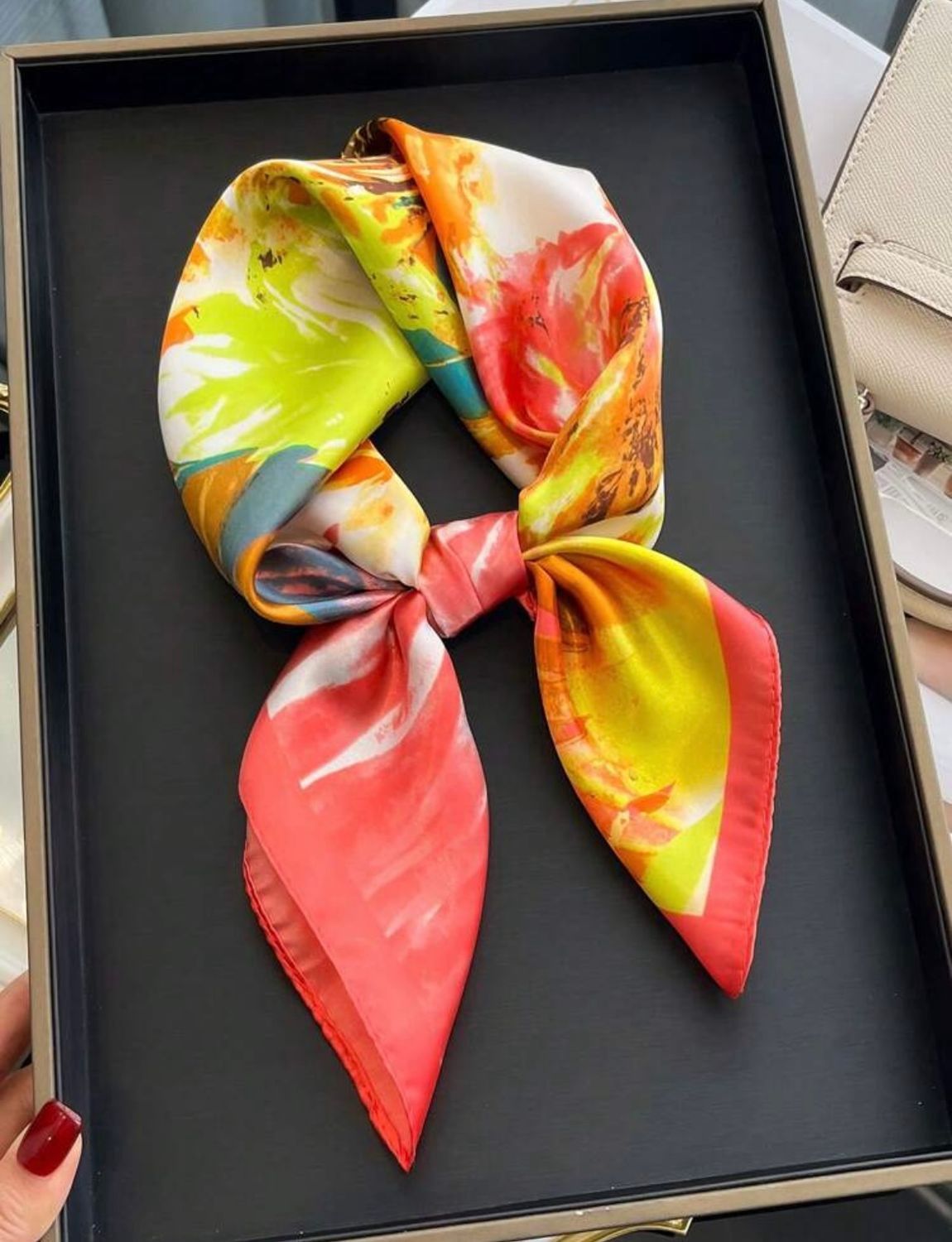 Scarf - 60x60cm - SH4