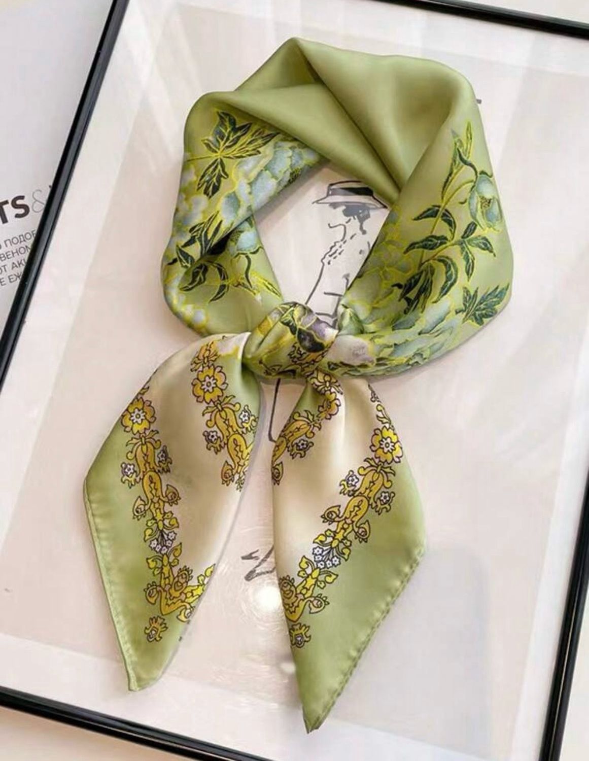 Scarf - 70x70cm - SH8