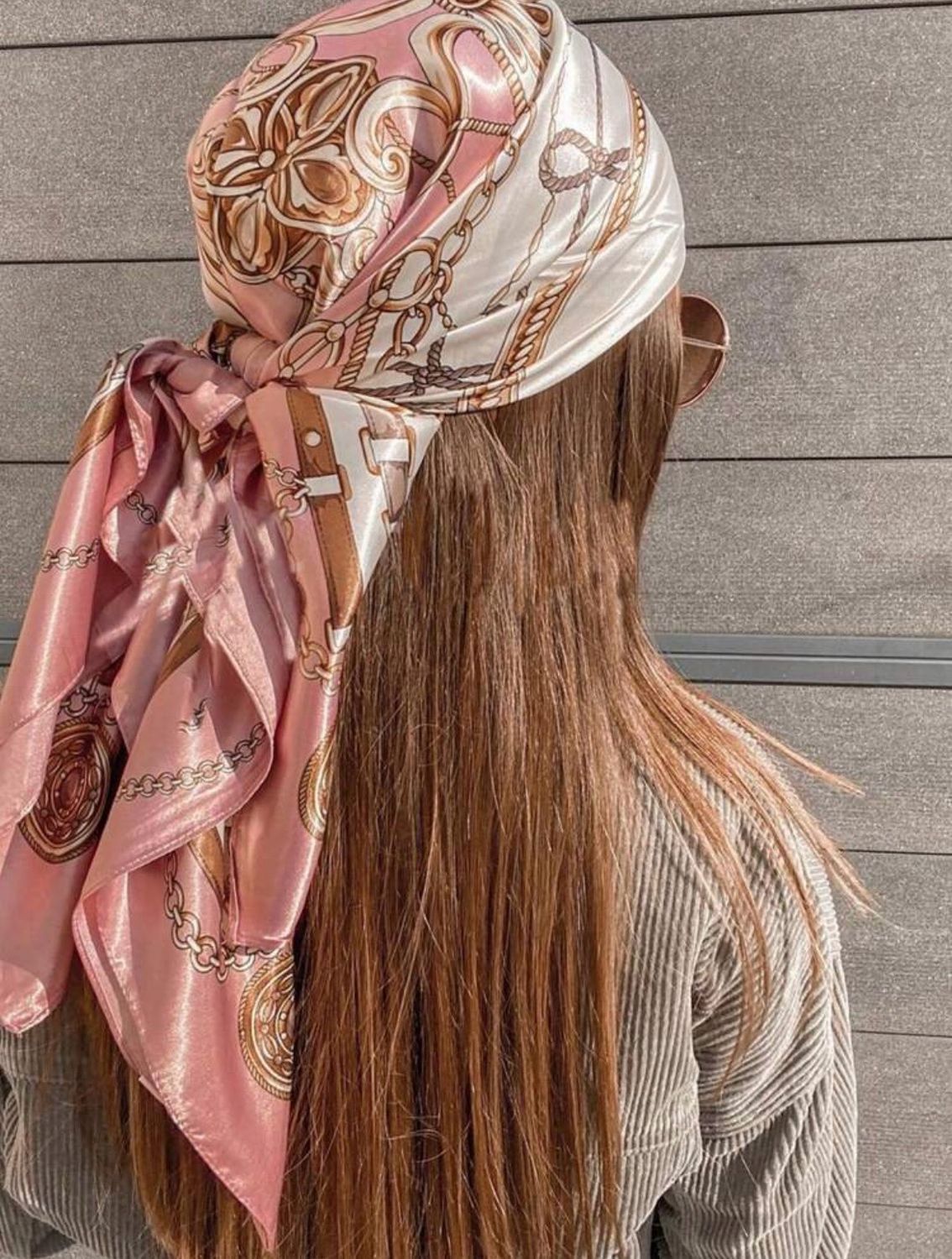 Scarf - 90x90cm - SH1