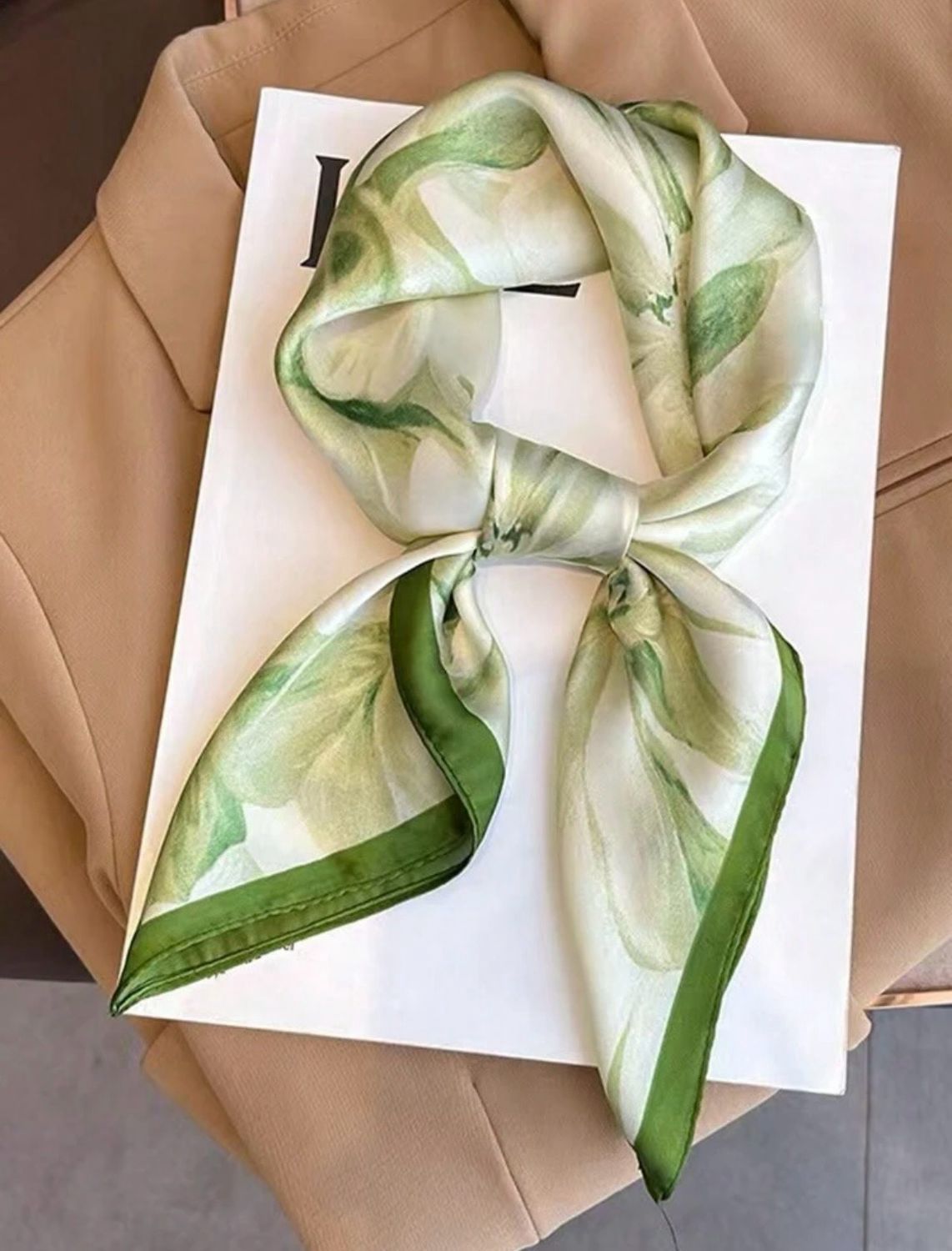 Scarf - 70x70cm - SH11