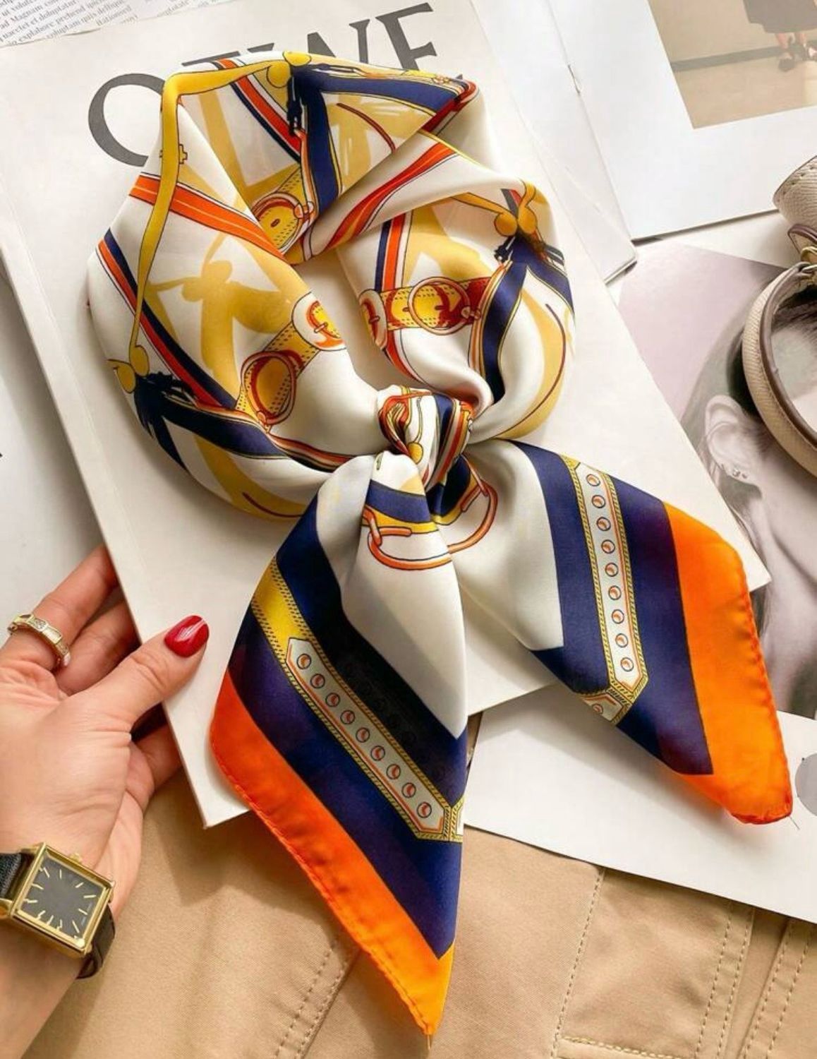 Scarf - 70x70cm - SH6