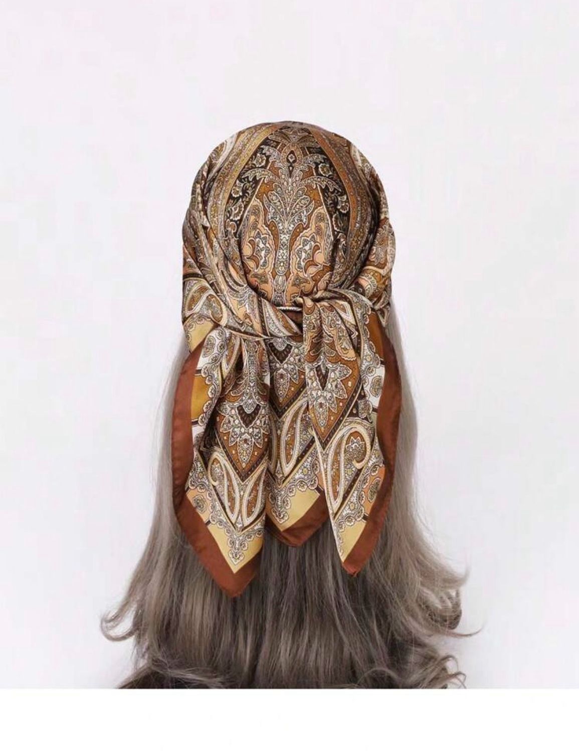Scarf - 90x90cm - SH7