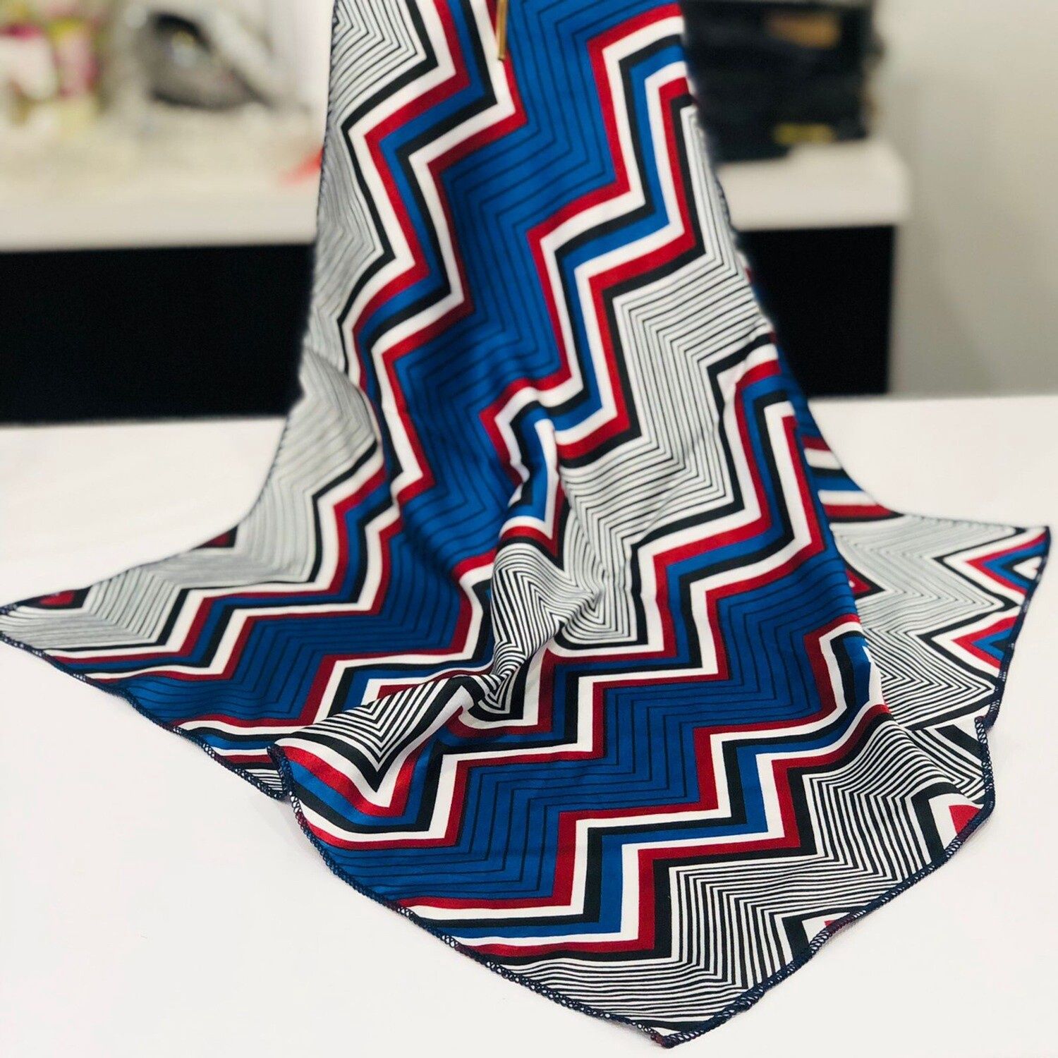 Scarf - 20x20cm - S38