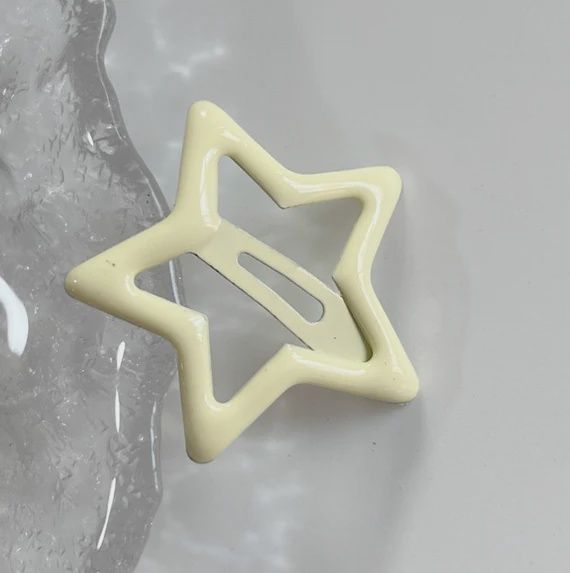 Barrette Star Hair Clip - Cream