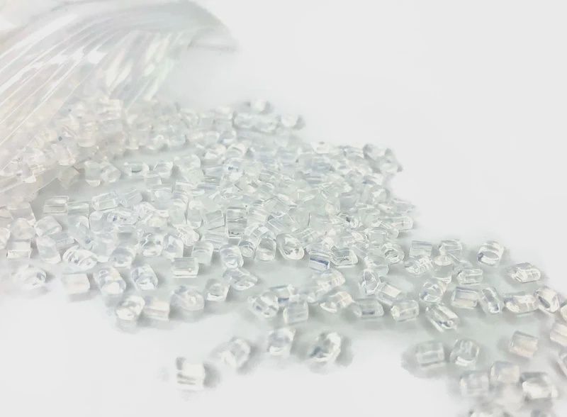 Italian Keratin Glue Grains 100grams - Clear