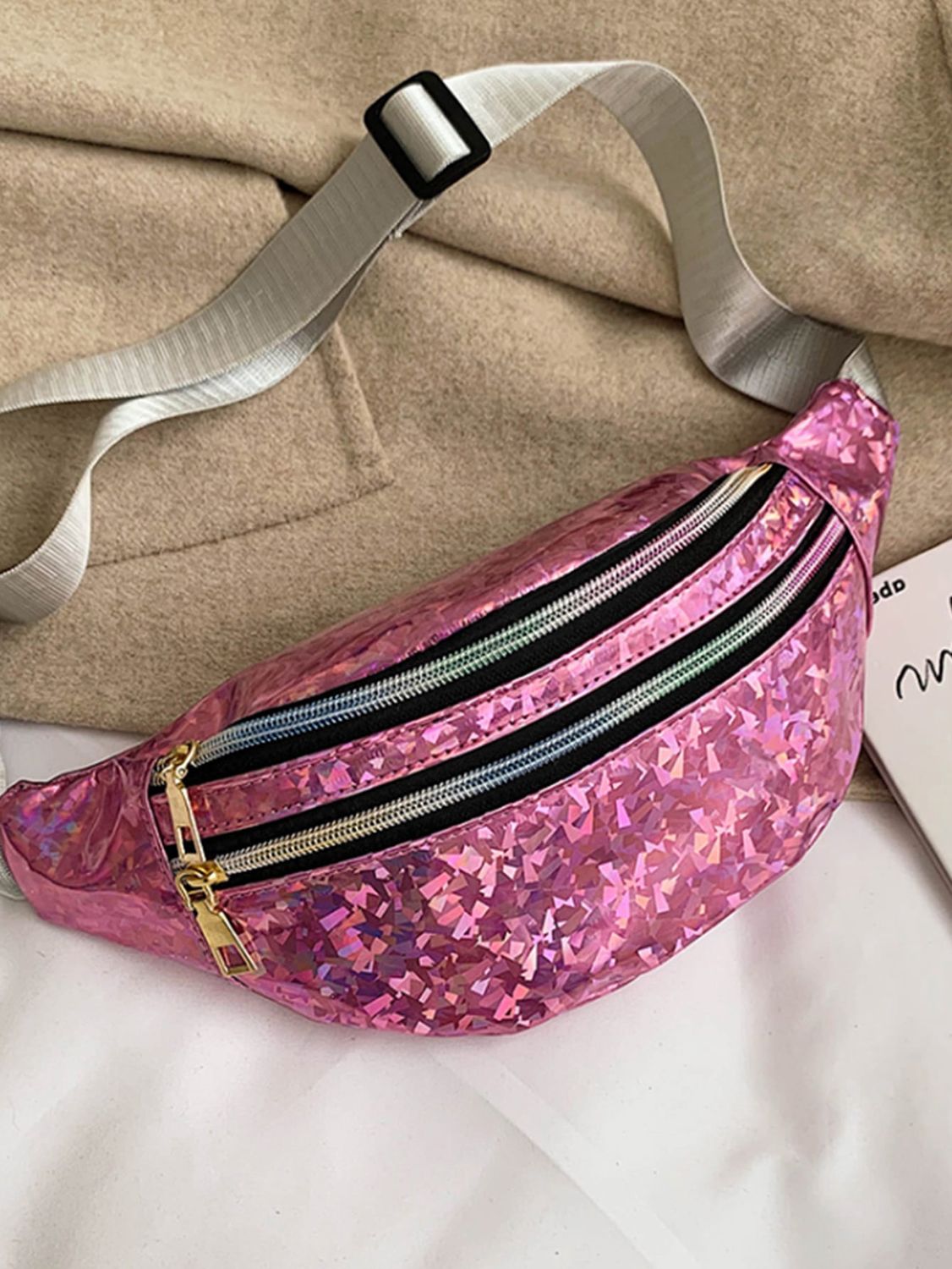 Holographic Fanny Pack - Iridescent Pink