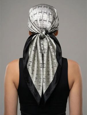 Scarf - 90x90cm - SH39