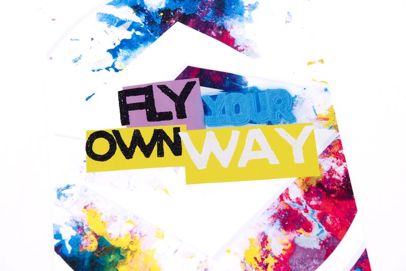 T-Shirt 'Fly your own Way' White