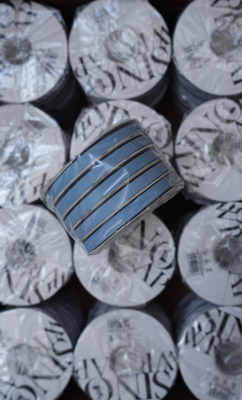 Thin Ribbons 131 Lt Blue X5