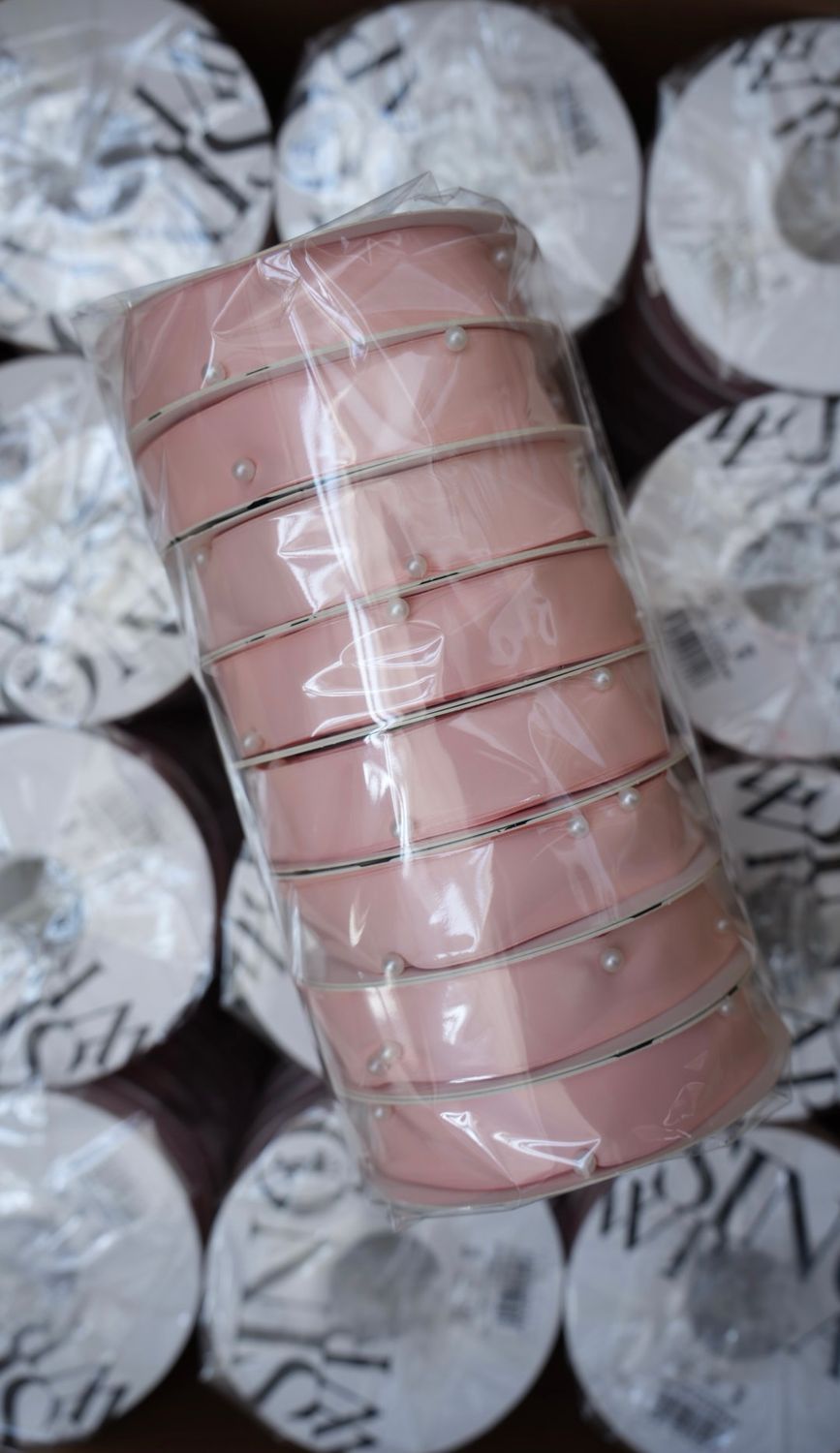 Ribbon with Pearls 161 Hot Pink X8