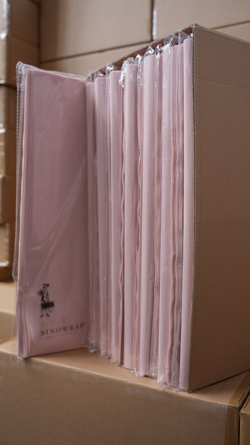 Waterproof Floristry Packaging 161 Hot Pink 30X