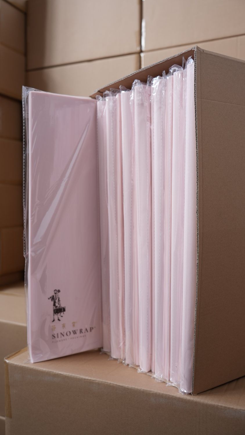 Waterproof Floristry Packaging 165 Lt Pink 30X