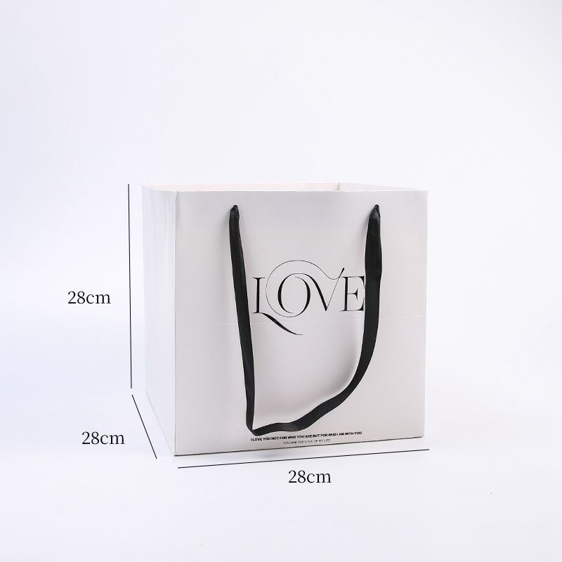 Konische Tasche Love 111 Weiß