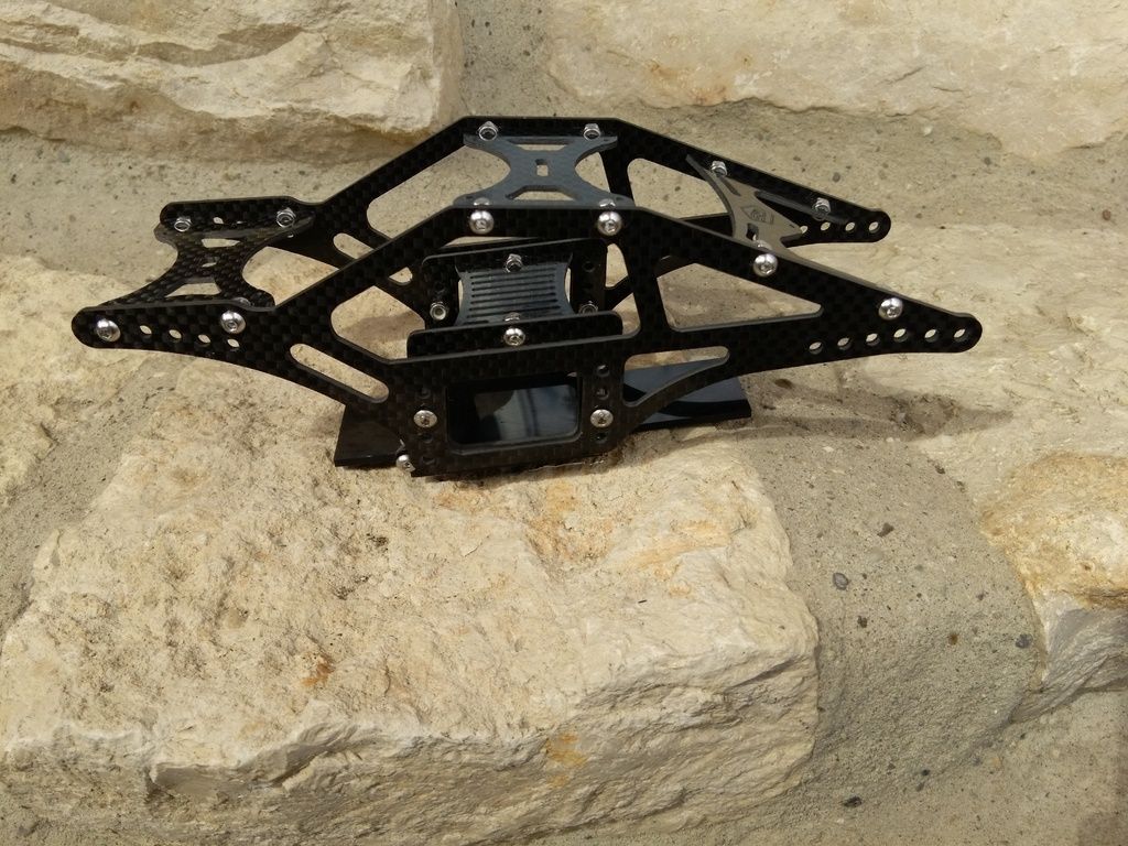5th Dimension Dominator chassis Titanium links