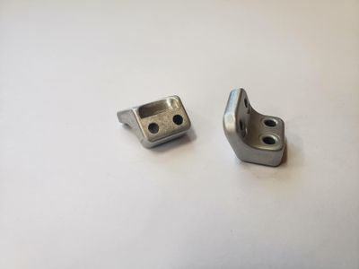 AR60 lower link mounts