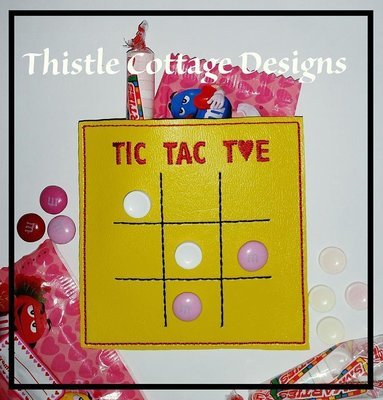 Tic Tac Toe Candy Pouch