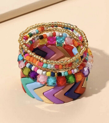 Multicolored arrow bracelet set