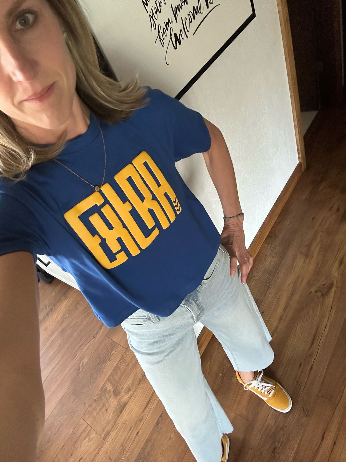 Extra (yellow puffy)