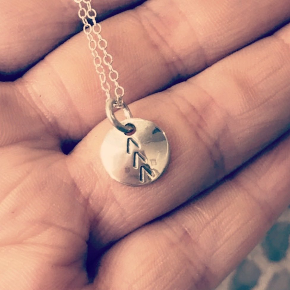 Sterling Silver Arrows Circle Necklace
