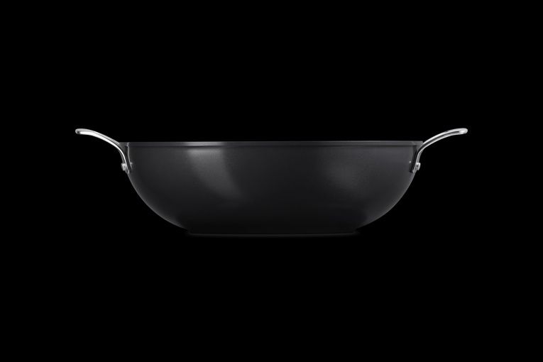 Le Creuset Essential Ceramic Wok 32 cm - 2  handvaten