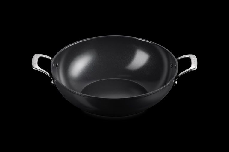 Le Creuset Essential Ceramic Wok 32 cm - 2  handvaten