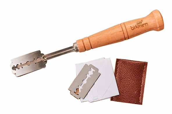 Birkmann bakkers decoreermes 19 cm beukenhout handvat