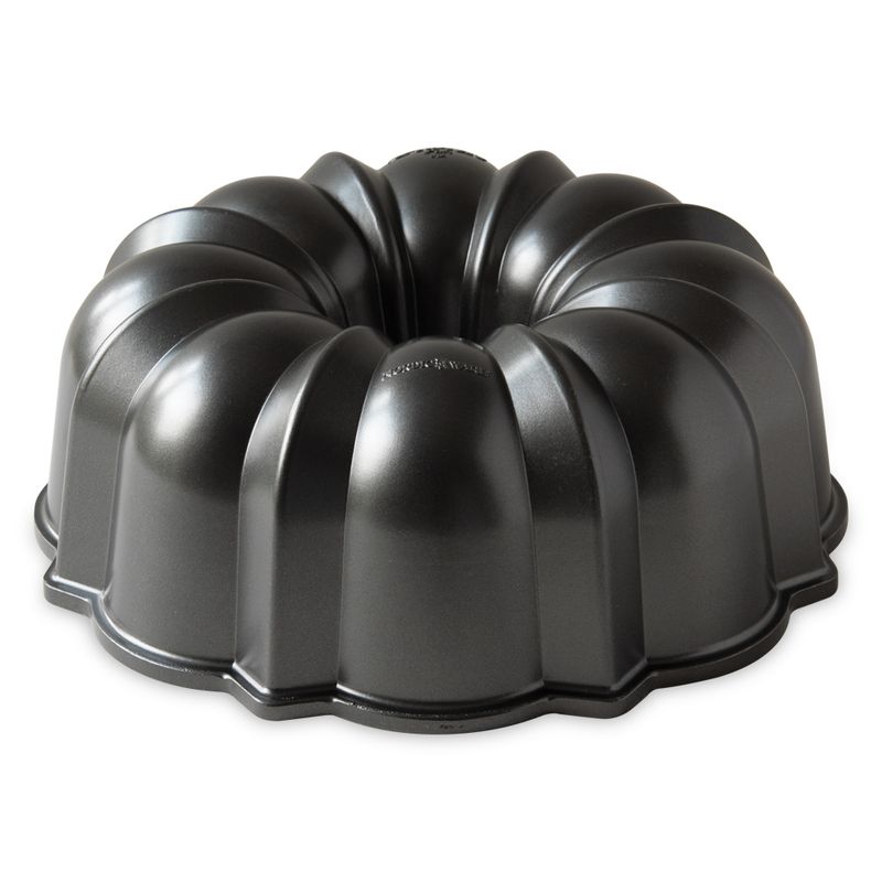 9.5” Bundform Pan
