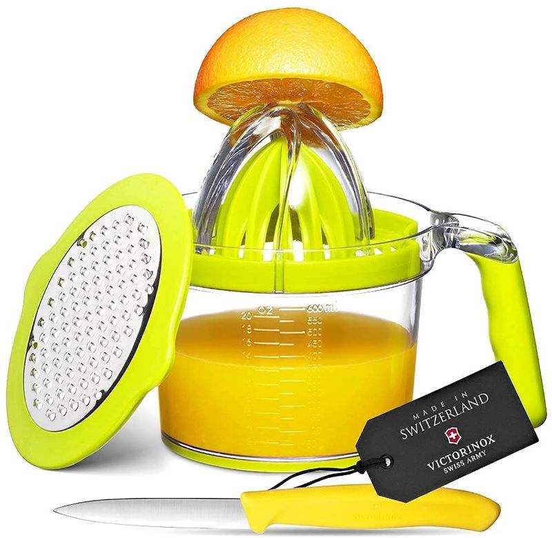 4-in-1 manual juicer with victorionox knife
